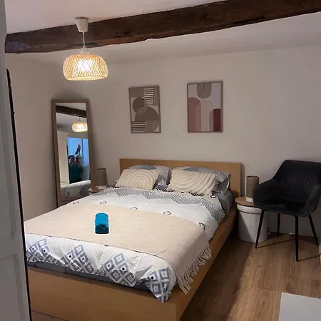 Chez Hanna Et Michel *